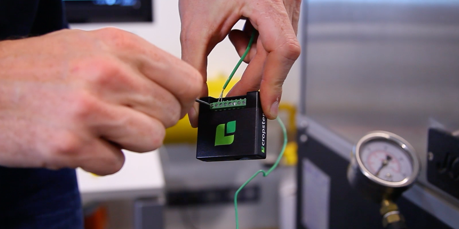 Connecting via the Cropster connector