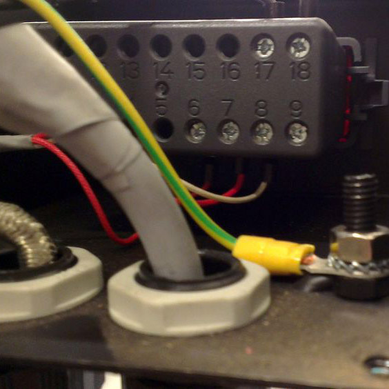A standard RTD connection in a refurbished old roaster